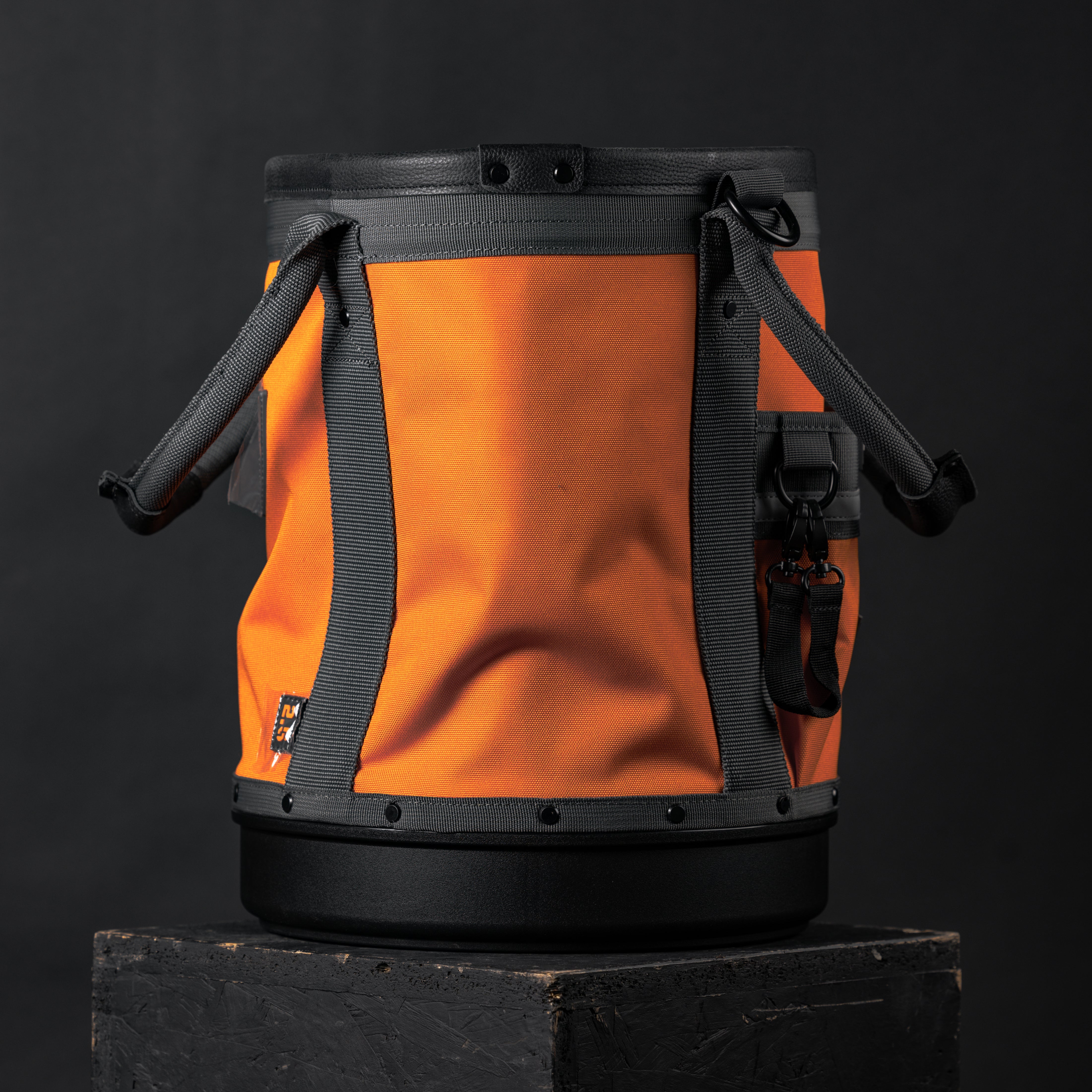 Rogue 2.5 Bucket Bag